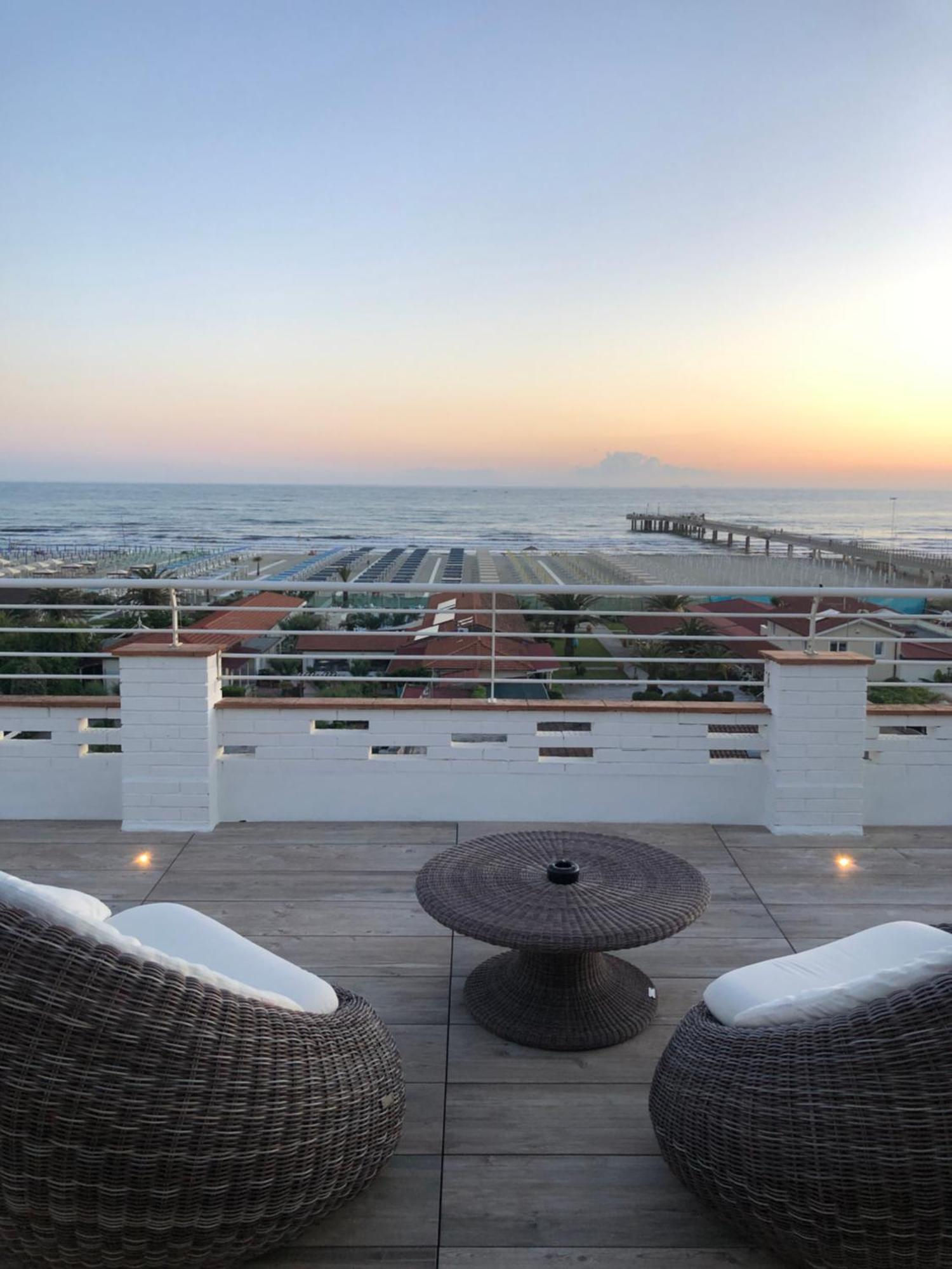 Hotel Esplanade 3*