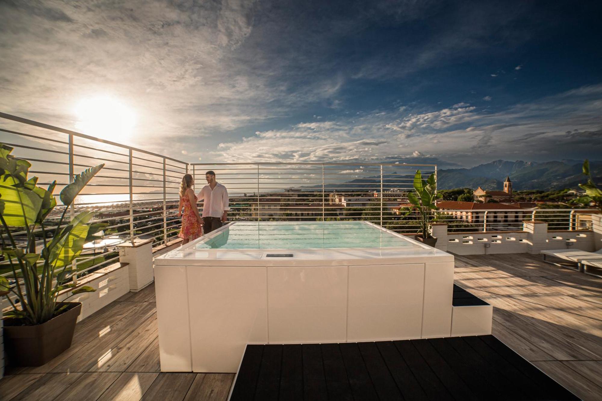 Esplanade Hotel 3*